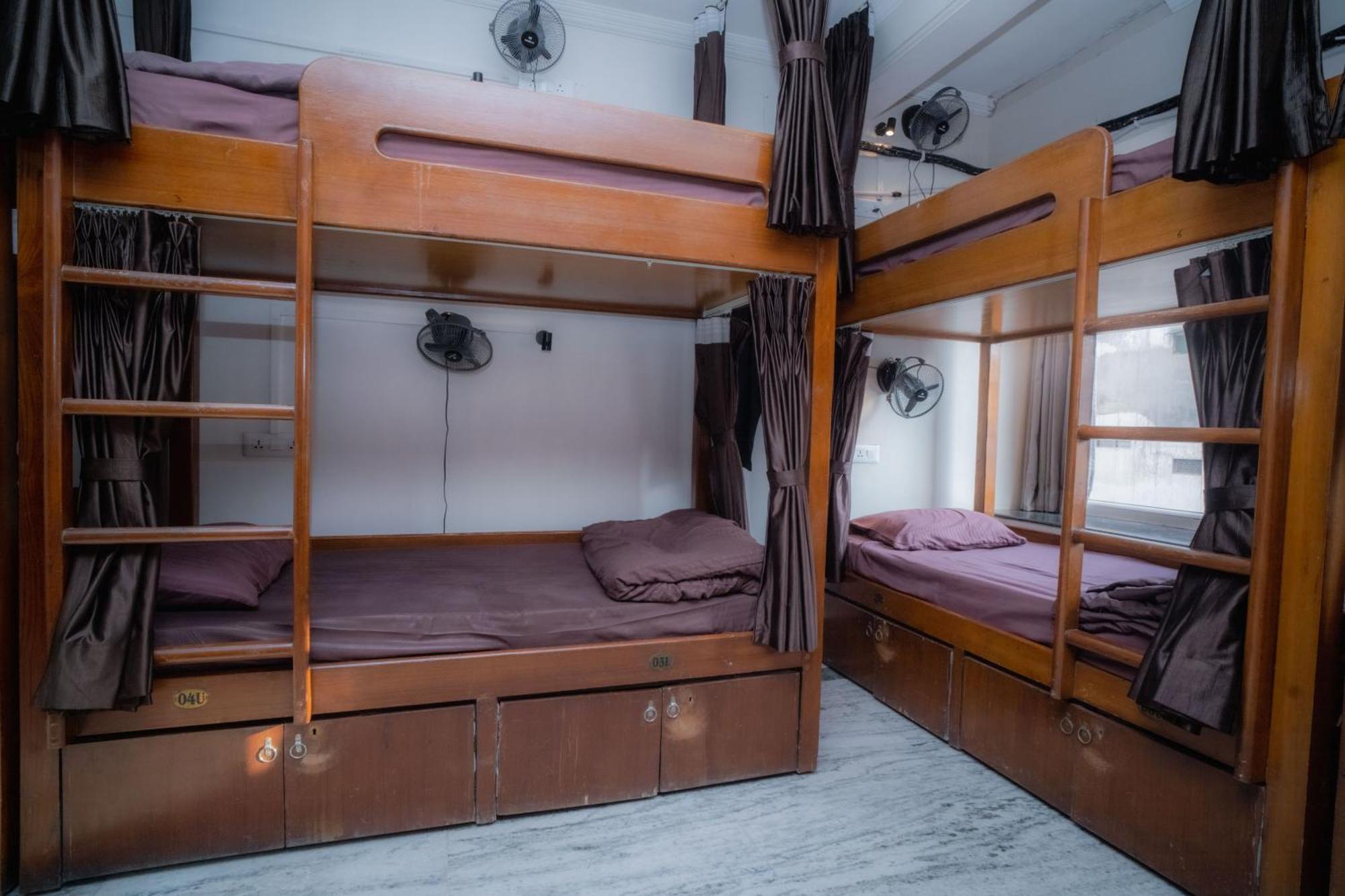 Pearl Courtyard Dormitory Bénarès Extérieur photo